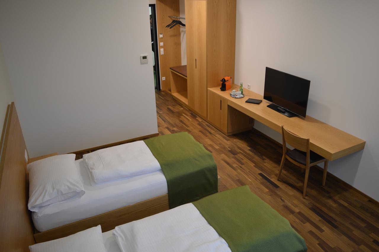 Business Motel Feldkirch Exterior photo